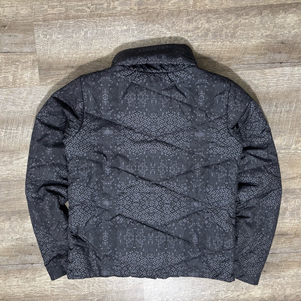 Patagonia Puffer Jacket Women's M Full Zip Gray Insulated AOP Geometric - Picture 2 of 9